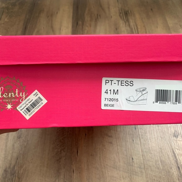 Tracy Reece 5.5” platform wedge Sandal size 41 - Picture 8 of 8